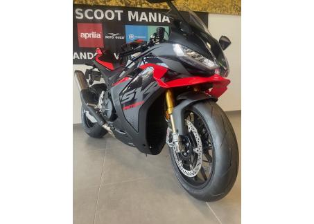 APRILIA RSV4 1100 FACTORY 2025 / DECEMBRE 2025 / 3 KM LEASING 391 €/MOIS*